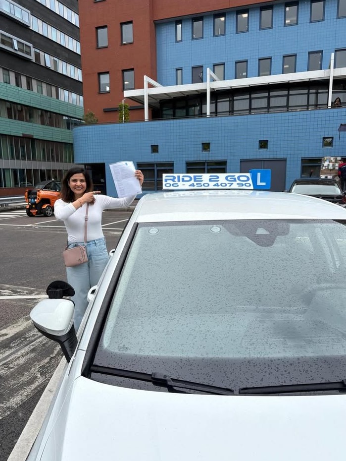 Geslaagde leerling bij Rijschool Ride2Go